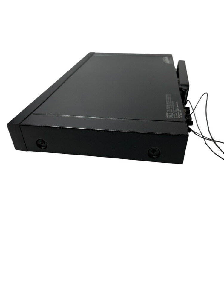 SANSUI TU-D55X Digital Synthesizer Tuner