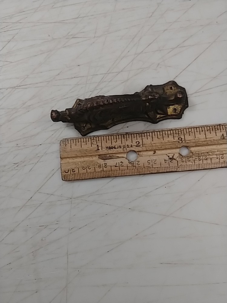 ASSORTED MANTLE CLOCK SIDE DECORATIONS