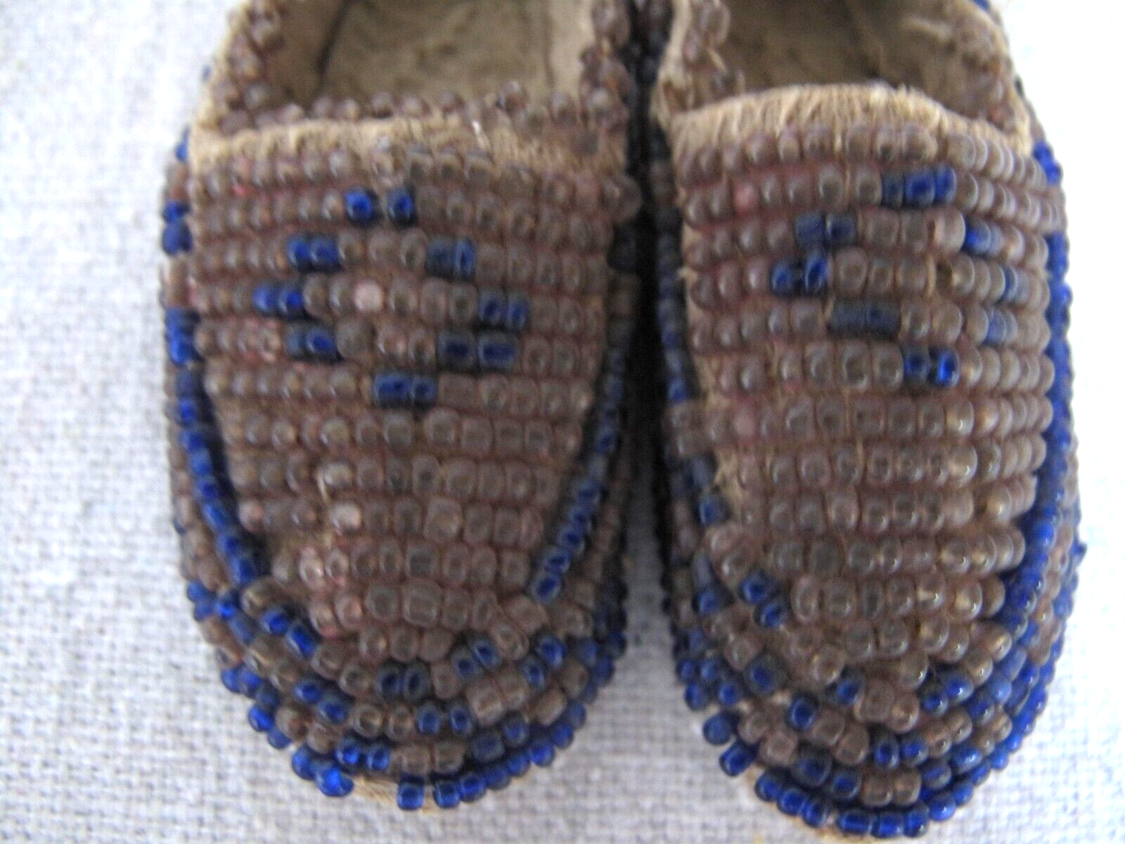 Antique Miniature Beaded on Leather Native American Moccasins 2½" long c. 1910