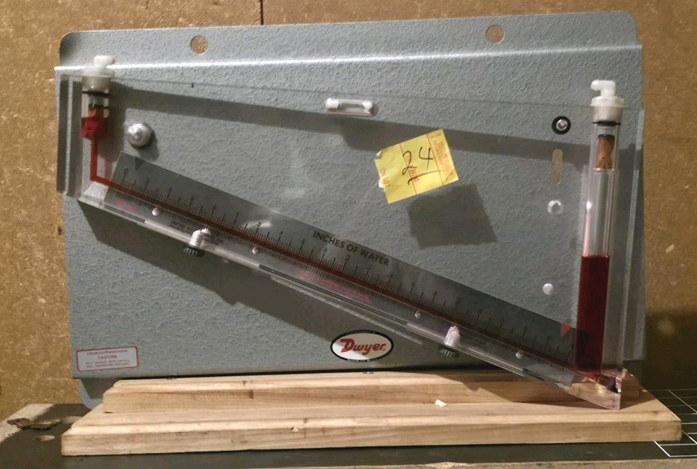 Dwyer 244 Solid Plastic Stationary Gauge On Stand