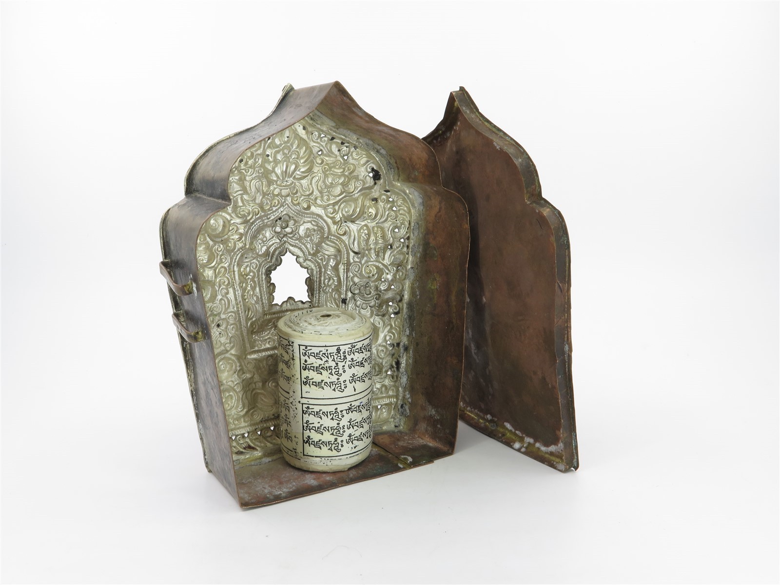 Antique Tibetan Gau Ghau Prayer Box for Holding Prayers or Auspicious Items 7"