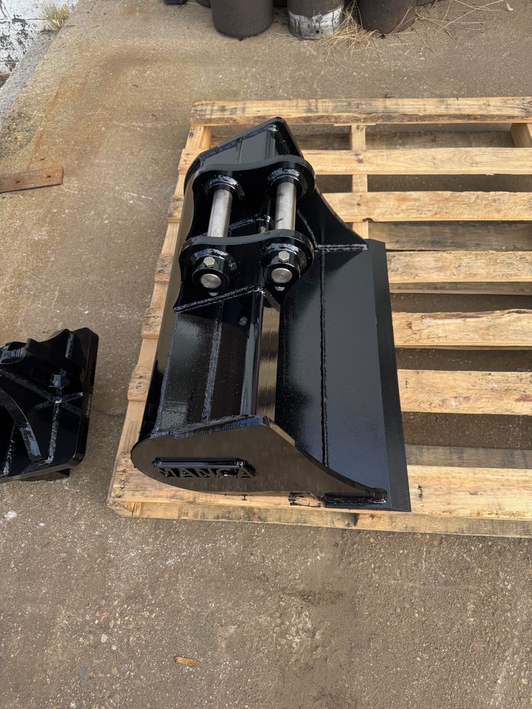 Yanmar vio50 42" grading bucket