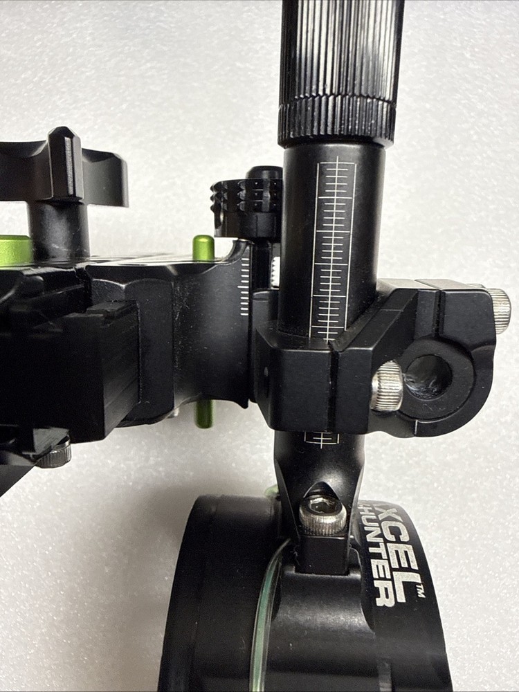 AXCEL AccuHunter Slider Bow Sight / AV Hunter