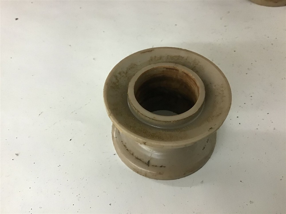 Bobbins Lot of 65