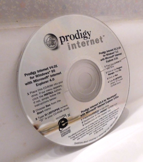 5 Vintage Prodigy Internet CDs
