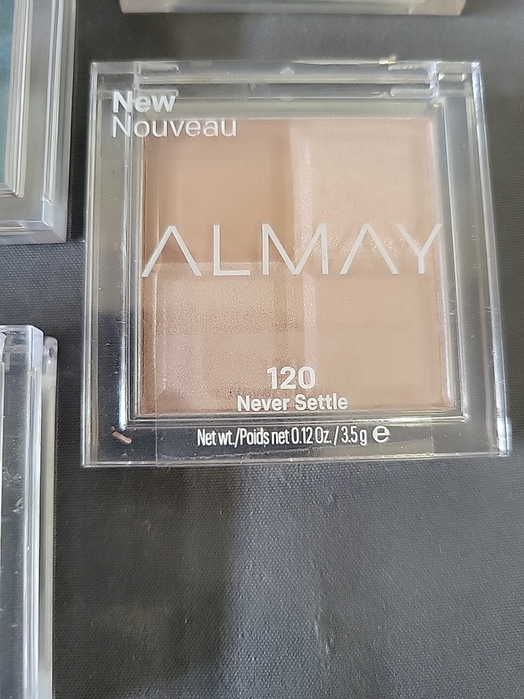 Almay Quad Eyeshadow New - Pick your color