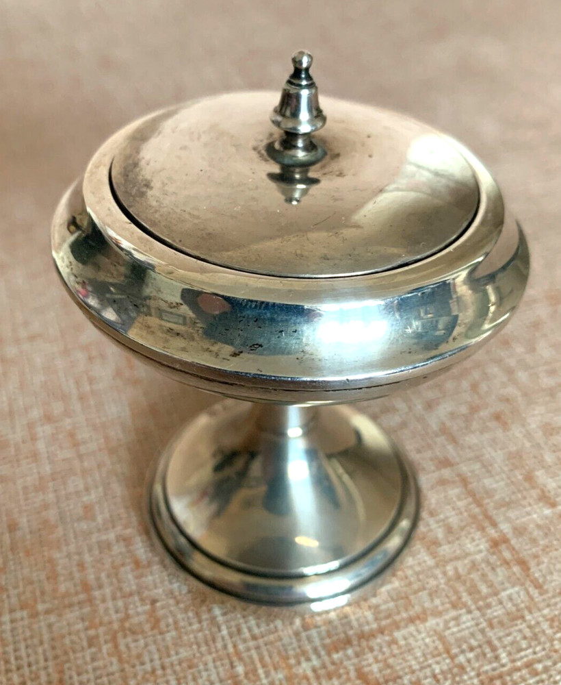 Antique Solid Silver Pedestal Patch Box with Mirror Lid Chester 1923