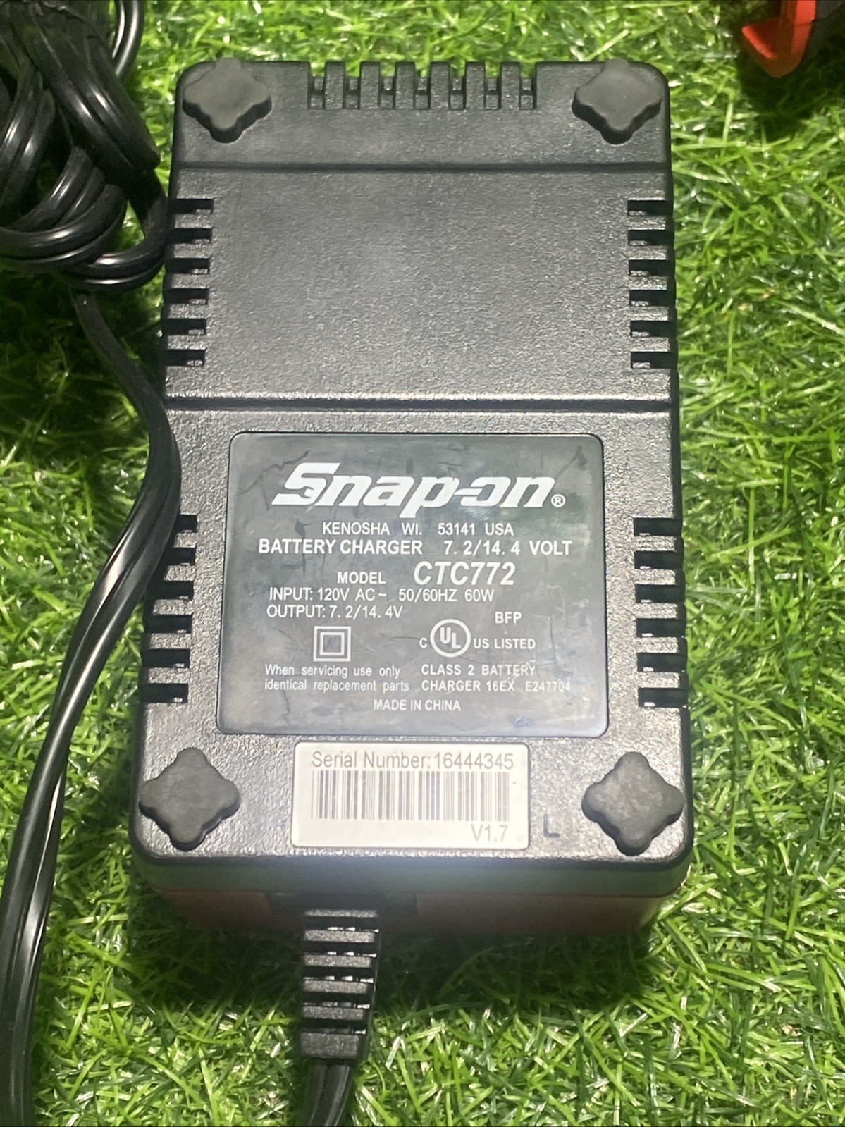 Snap-On 1/4" Cordless Long-Neck Ratchet - 14.4v - CTR817, Charger & Battery Mint