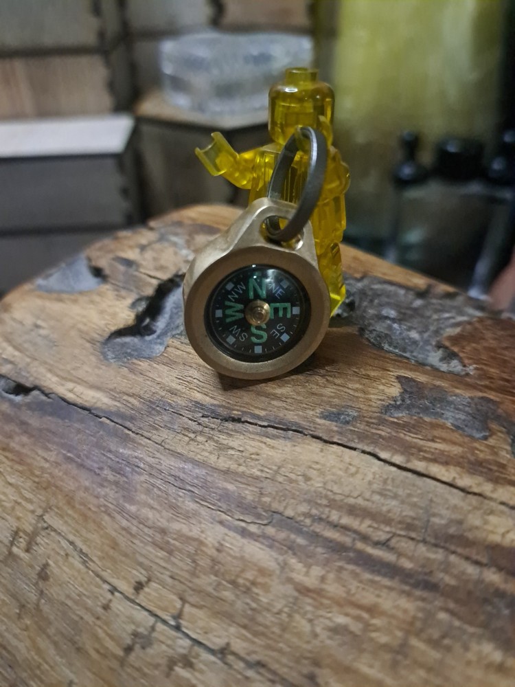 Mini EDC Minimalist Keychain Compass w/Titanium Keyring