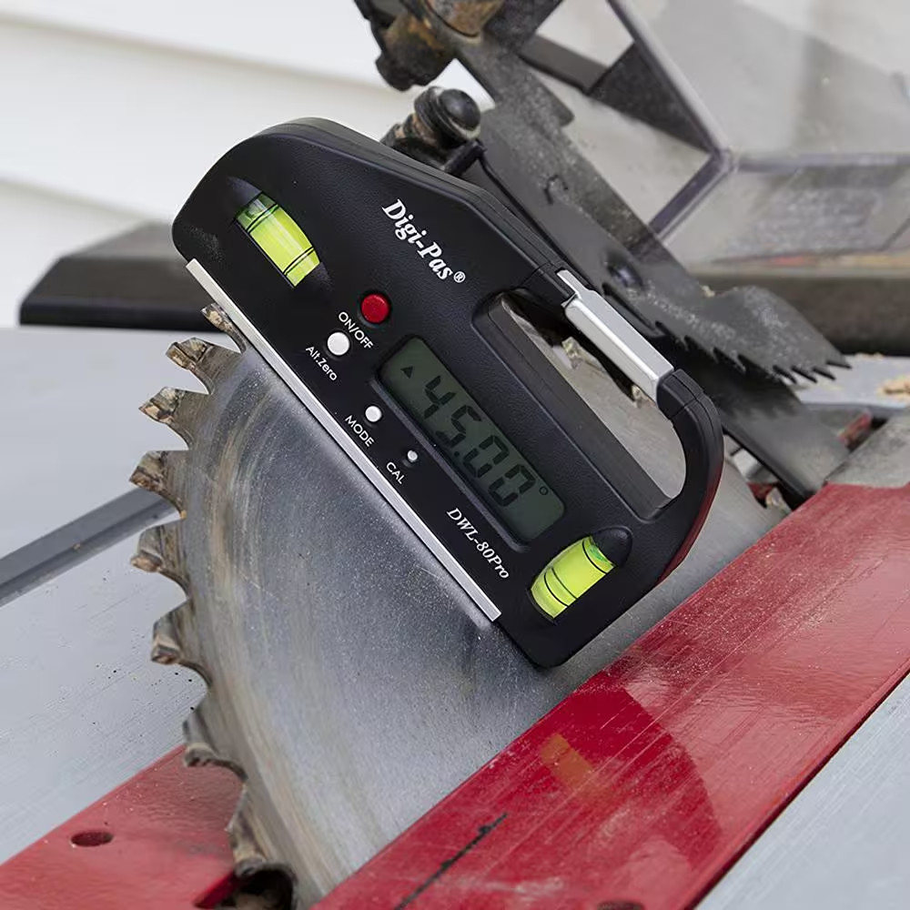 4 In. Pocket Size Digital Level with Electronic Angle Gauge Protractor Angle Fin