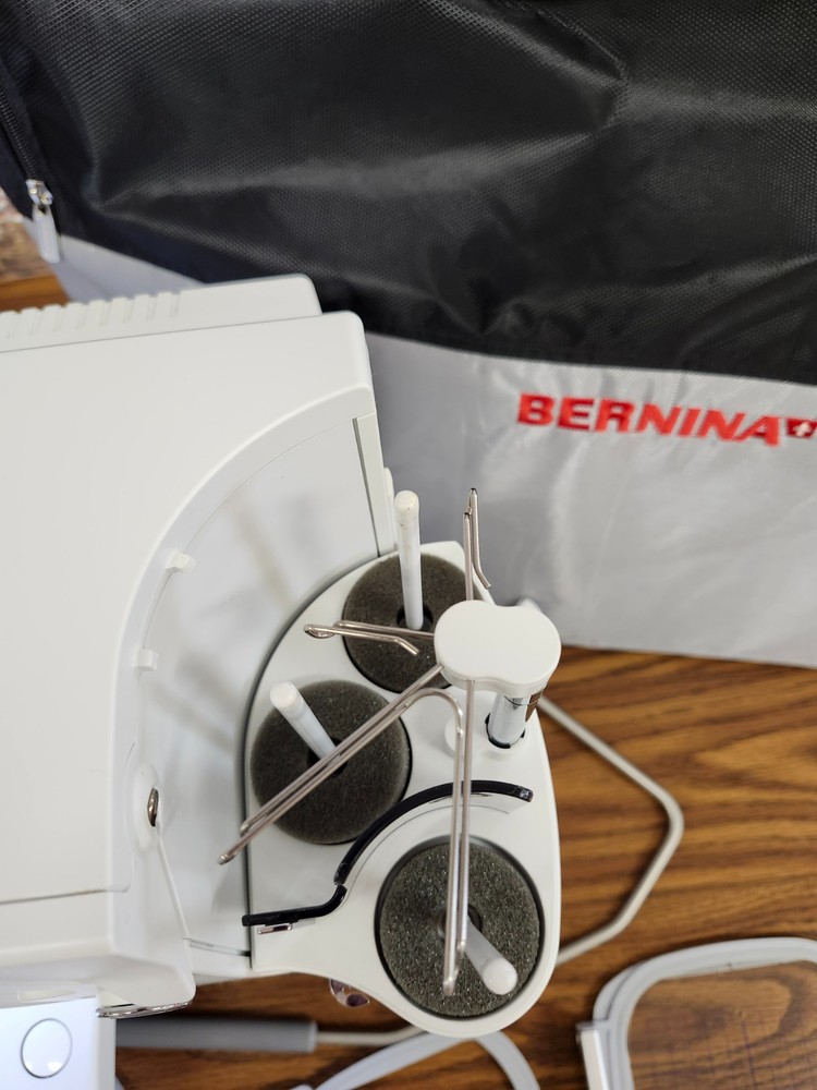 Bernina 830E Embroidery Machine! Professionally Serviced!
