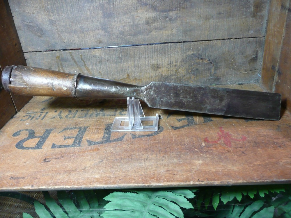 Vintage VOM HEEDE & Co. 1 1/2" chisel