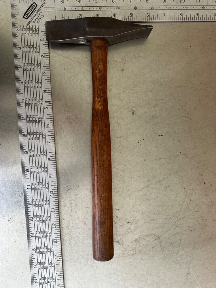 Vintage ATHA Scaling  Hammer 1 Pound 5oz.