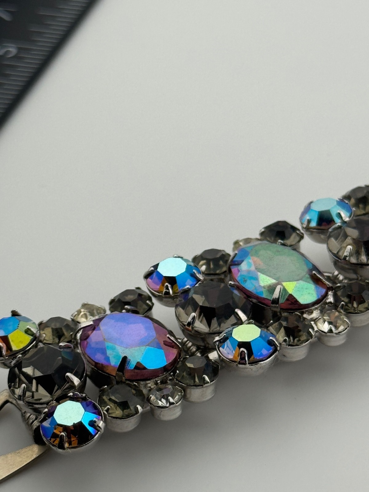 Vintage Juliana D&E 5 Link Bracelet Oval AB Aurora Borealis Rhinestone READ