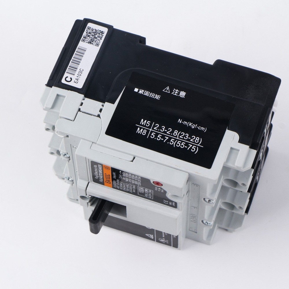 1PCS NEW FUJI EA103C 3P 100A Molded Case Circuit Breakers