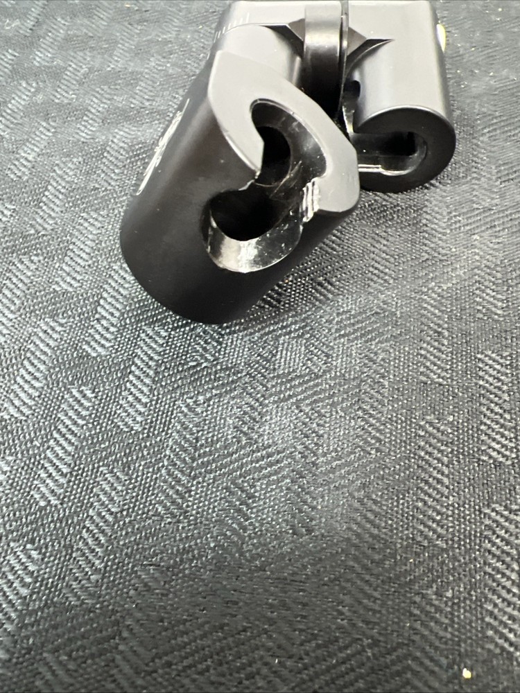 Bee Stinger Standard Side Bar Mount - Black