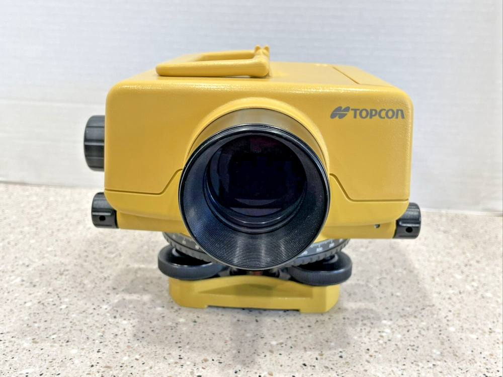 Topcon DL-101C Electronic Digital Level with Battery Pack DB-31 and Case