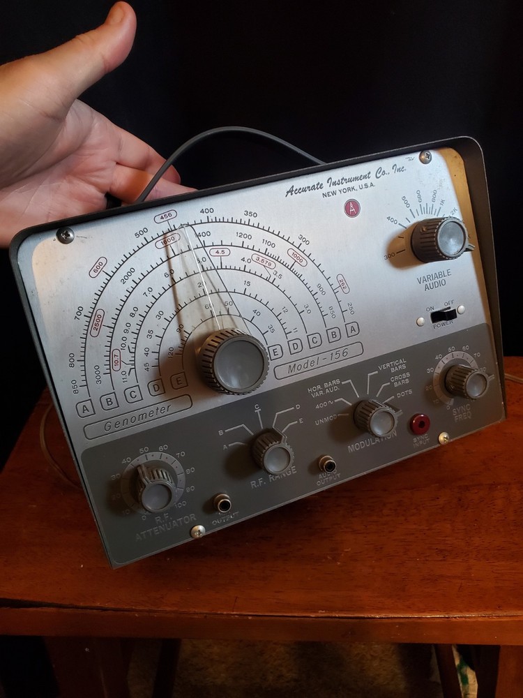 GENOMETER MODEL 156 VOLTMETER