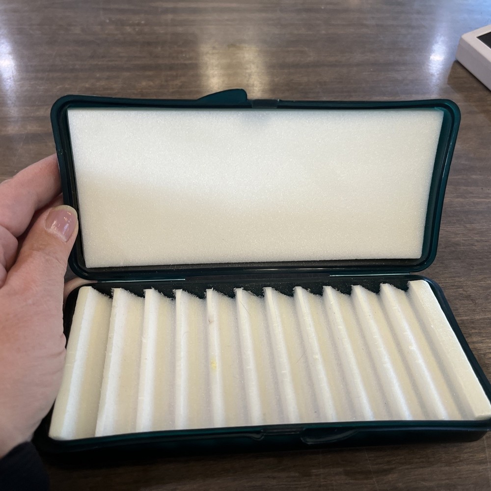 SNOWBEE MODEL # 120 FLY FISHING CASE BOX