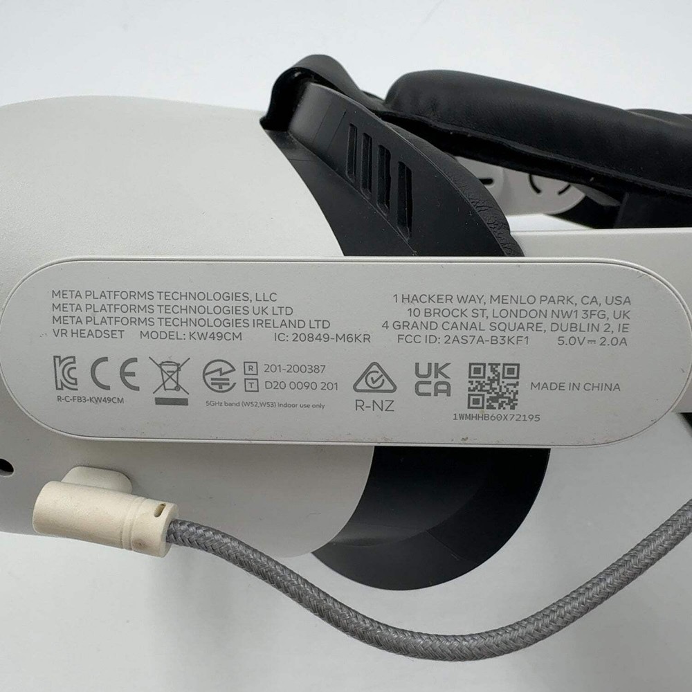 Meta Quest 2 128GB PC VR Headset KW49CM