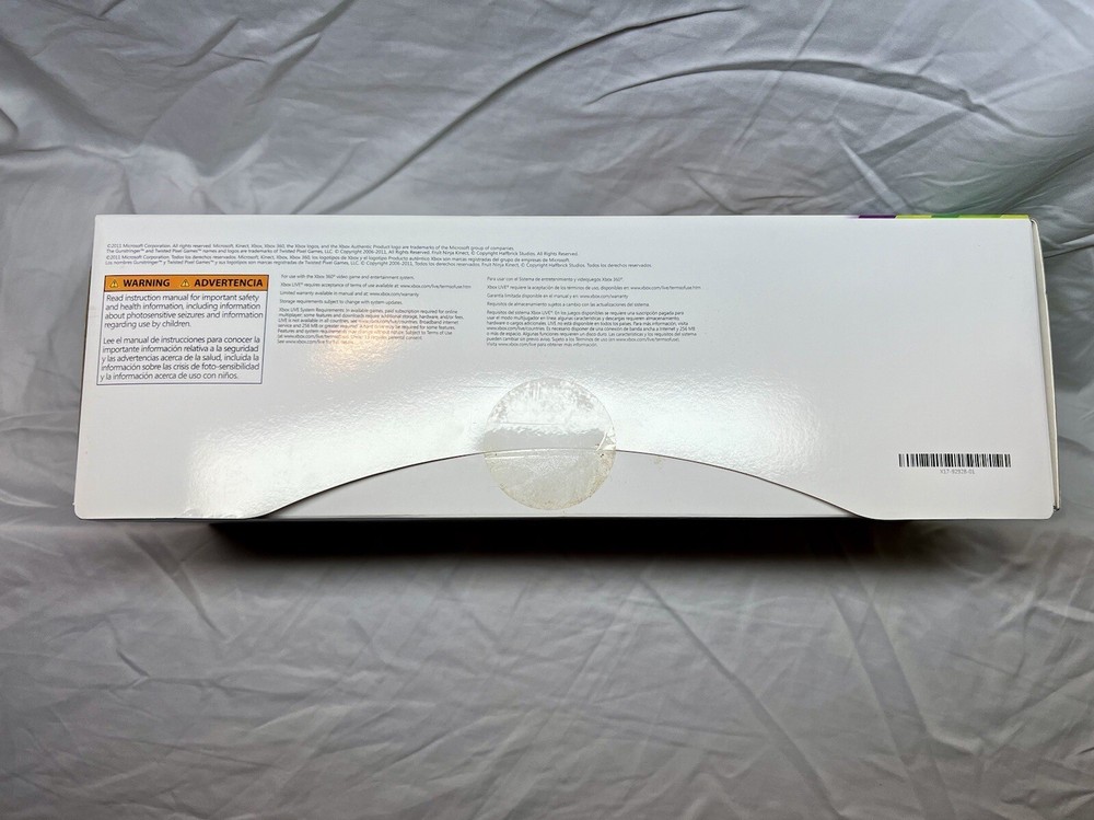 Microsoft Xbox 360 Kinect Sensor (CIB)
