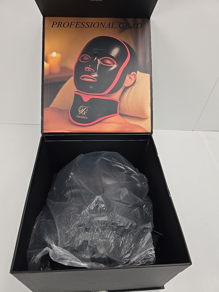 LED Revolution Face & Neck Led Treatment