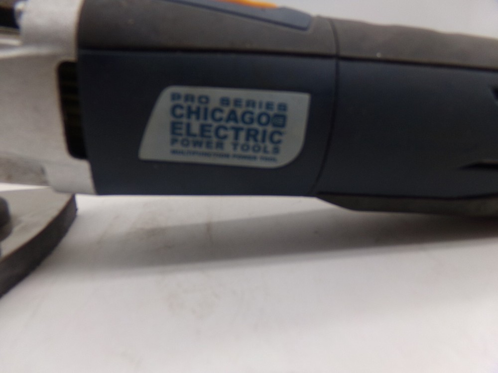 Chicago Electric 61219 Silver/Black 120V Variable Speed Electric Sander