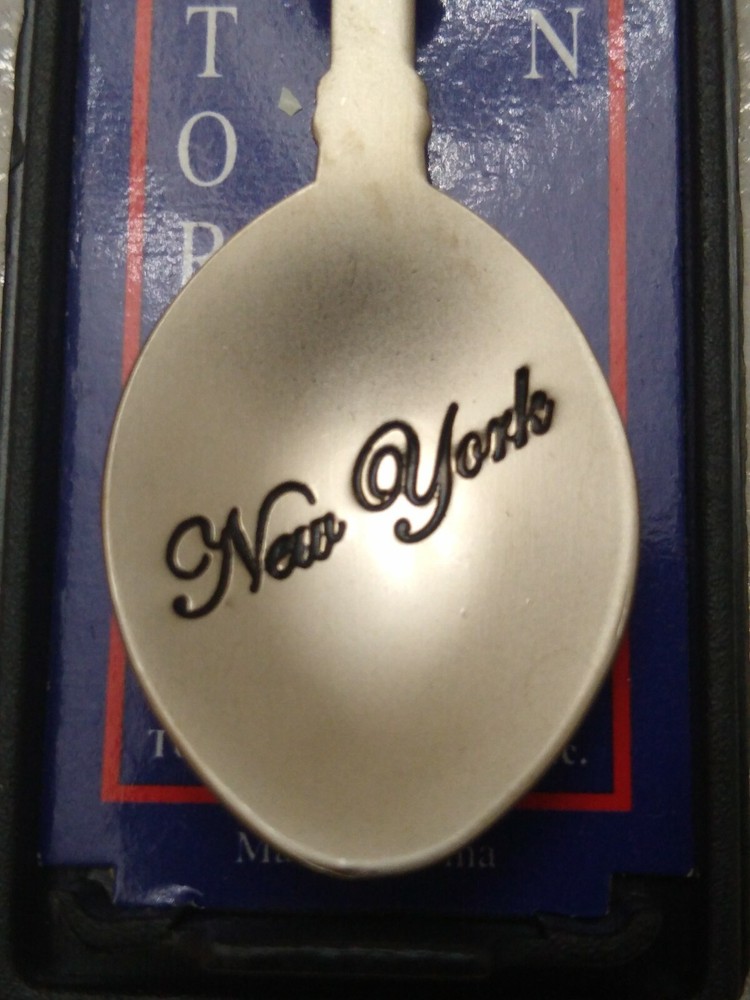 NEW YORK APPLE SOUVENIR SPOON