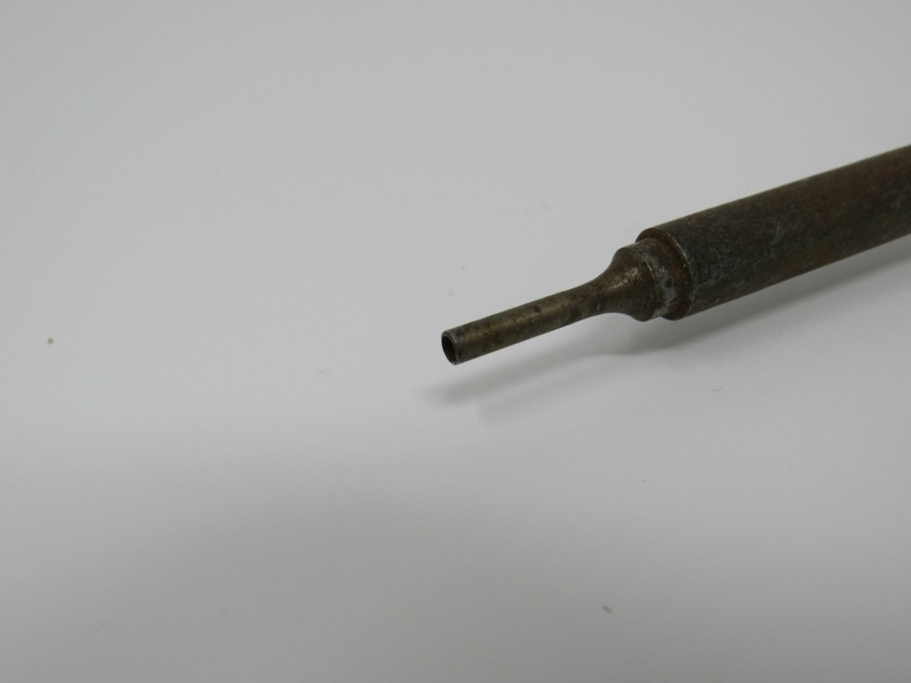 Professional Spring Loaded Screwdriver 6-in Vintage