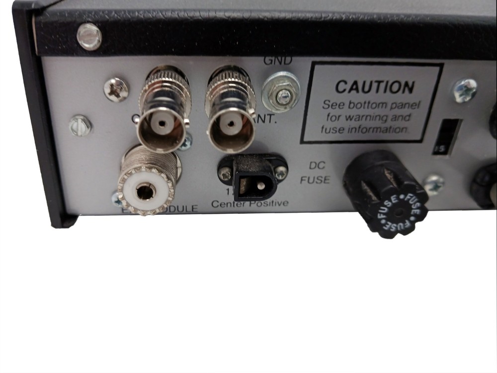 Dymek DA100D All Wave Receiving Antenna Amplifier - WORKS