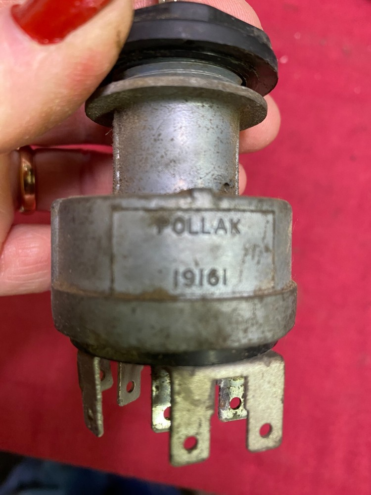 POLLAK IGNITION SWITCH WITH KEY, POLLAK 19161, WITH KEY
