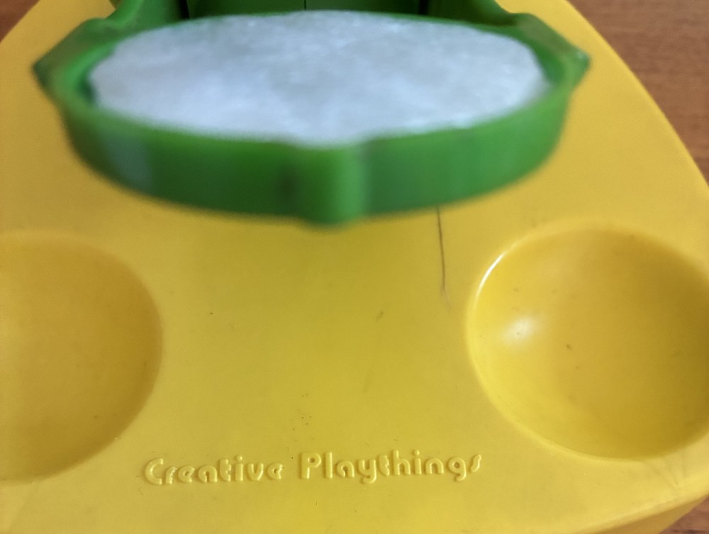 Vintage Creative Playthings - Close-up Cricket - self-focusing microscope