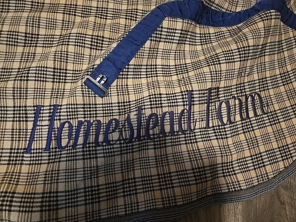 Stable Blanket 76