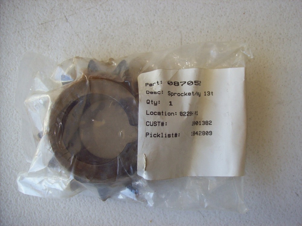 GEHL 087052 Sprocket