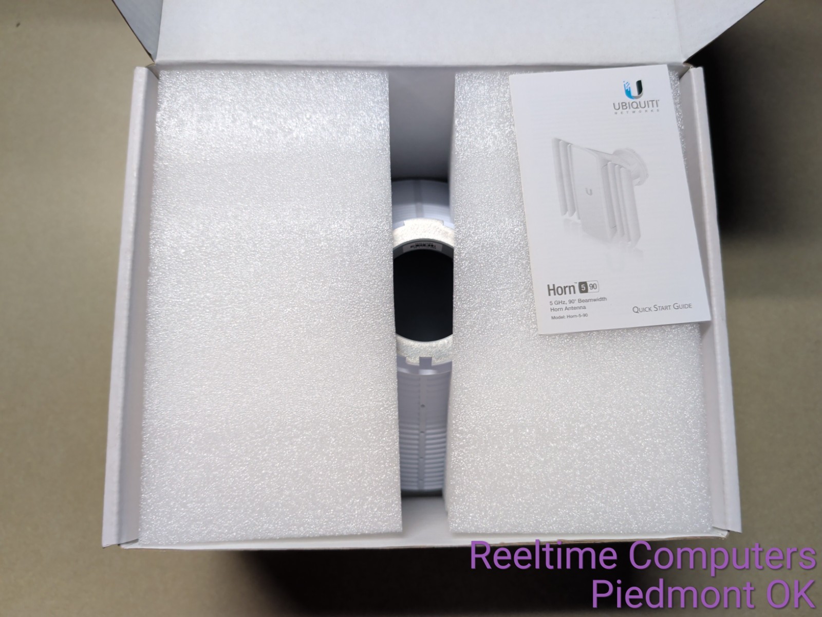 Ubiquiti HORN-5-90 5GHz 90° Beamwidth Isolation Horn Antenna 13 dBi – BNIB