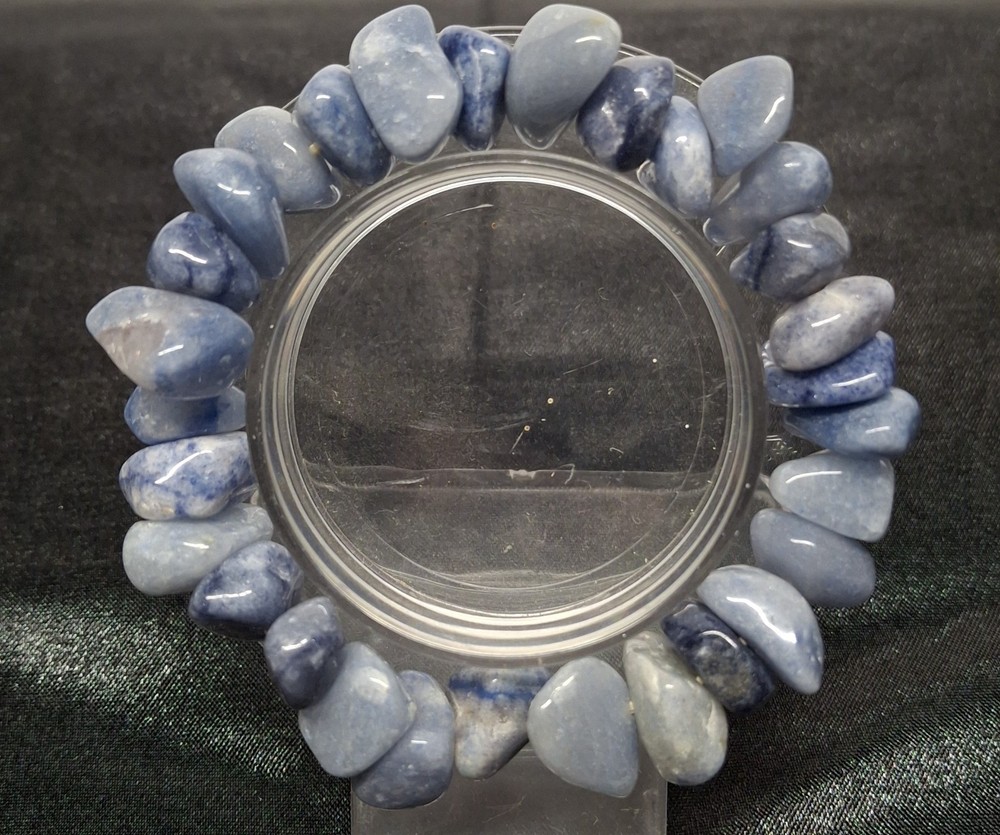 Blue Quartz Nugget Bracelet Size 6 (BRC 13)