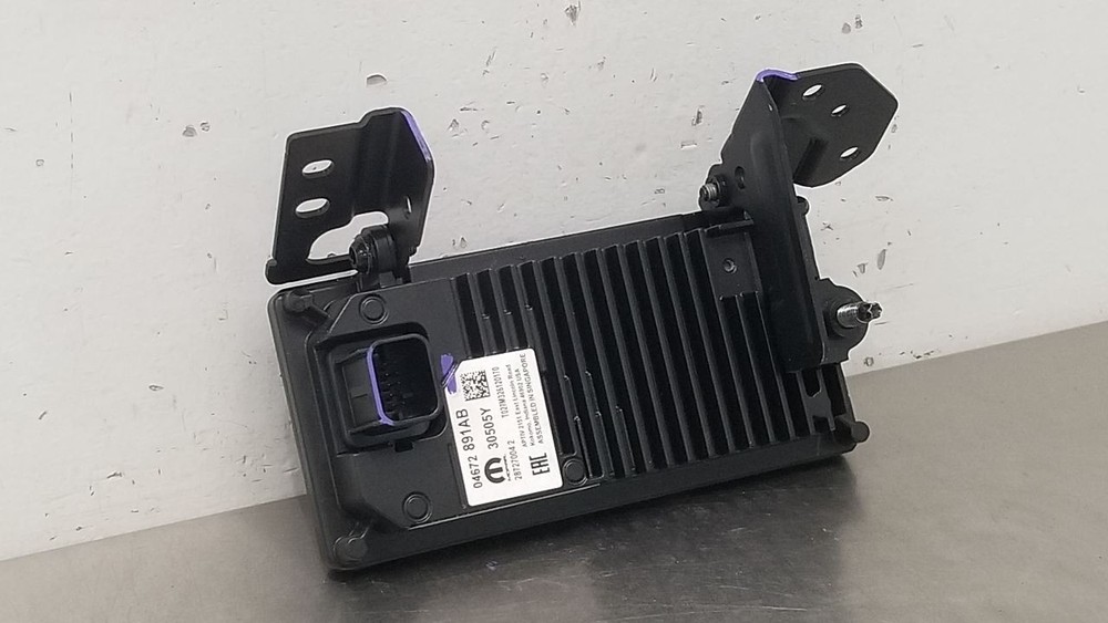 22 DODGE RAM 1500 FRONT FACING CAMERA WINDSHIELD MOUNTED 04672891AB