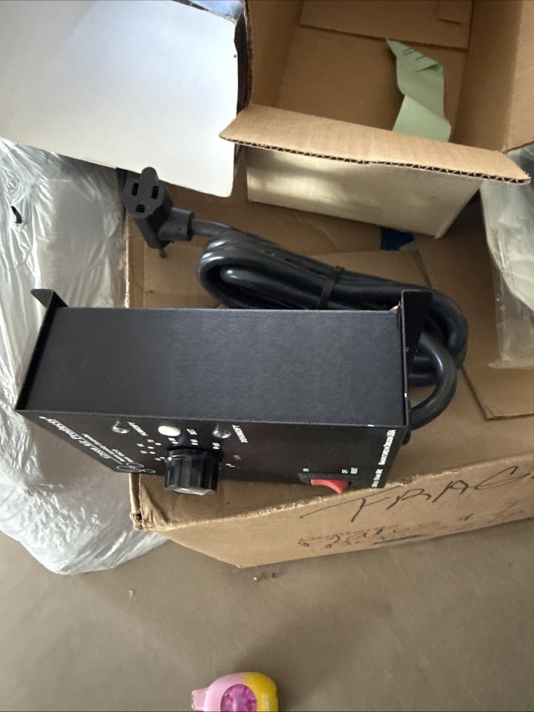 Green Air Products Model (RHC-R ) Relative Humidity Controller