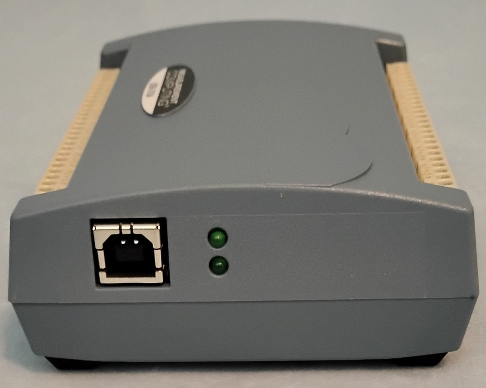 USB-3104 DAQ MCC - 8CH Voltage/Current Analog Output, 8 DI/O, 1 Counter Input
