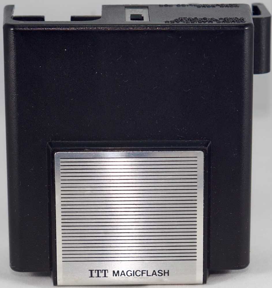 ITT MagicFlash Electronic Flash EF-211 Polaroid One Step & Pronto Cameras