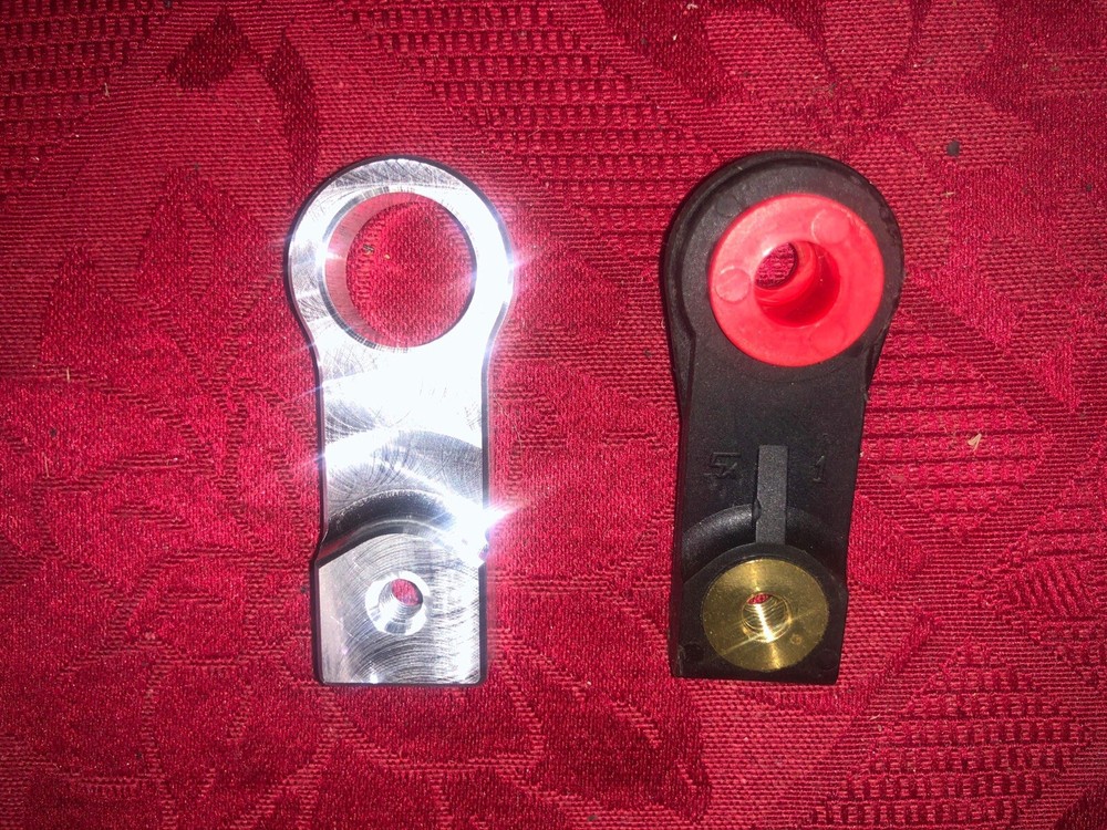 Neon SRT-4 Shifter Cable Holder