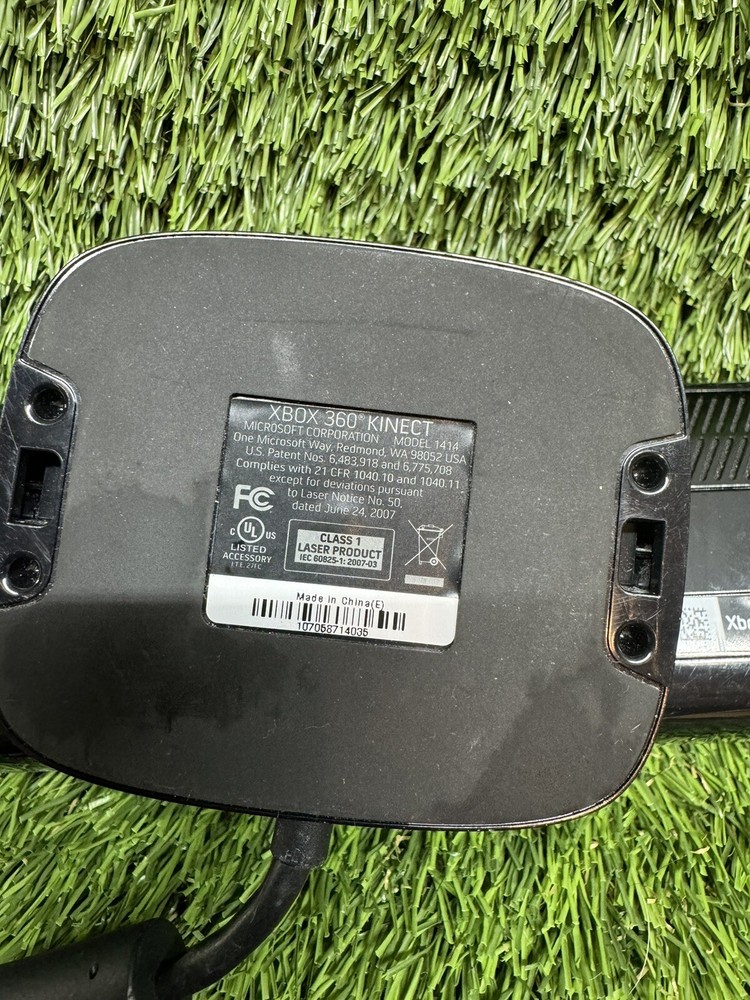 Microsoft 1414 Xbox 360 Kinect Sensor Bar Only - Black