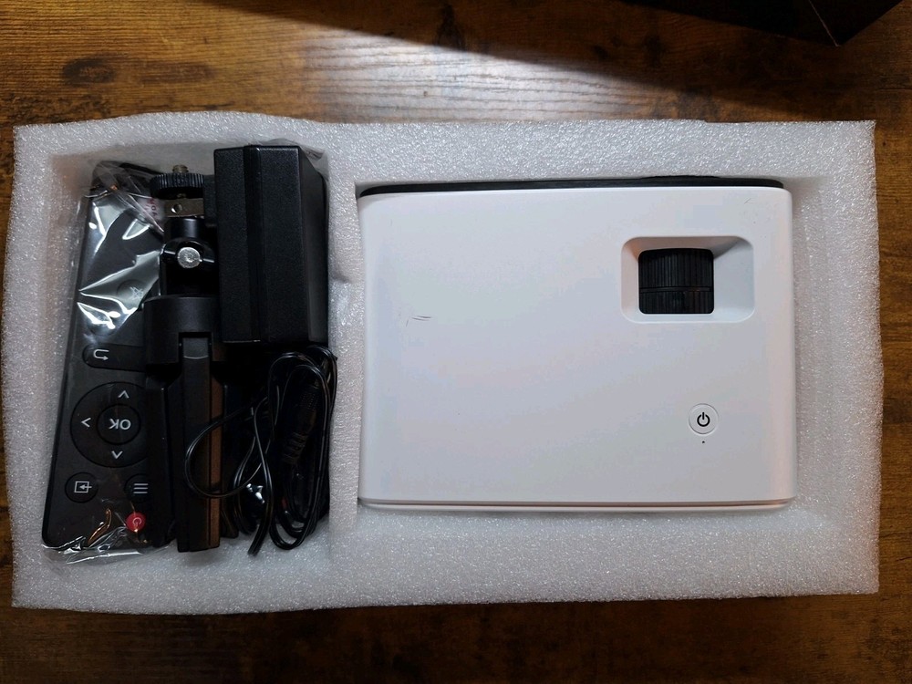 Mini Video Projector, USB HDMI Input