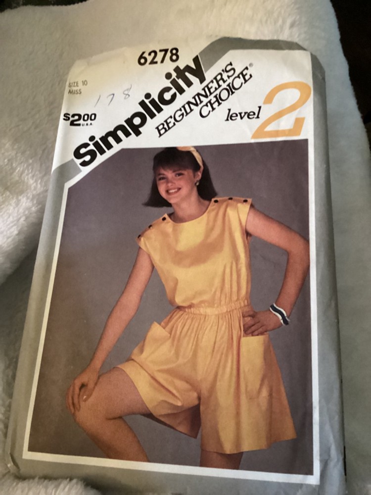 1983 VINTAGE SIMPLICITY PATTERN  #6278…. Has been cut