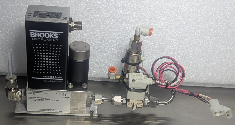 Brooks  Instrument  SLA5850D1BAB1A2A1 Mass Flow Controller