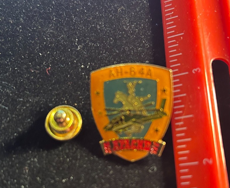 NEW United States Army Apache AH-64A Attack Helicopter Collectable Lapel Pin