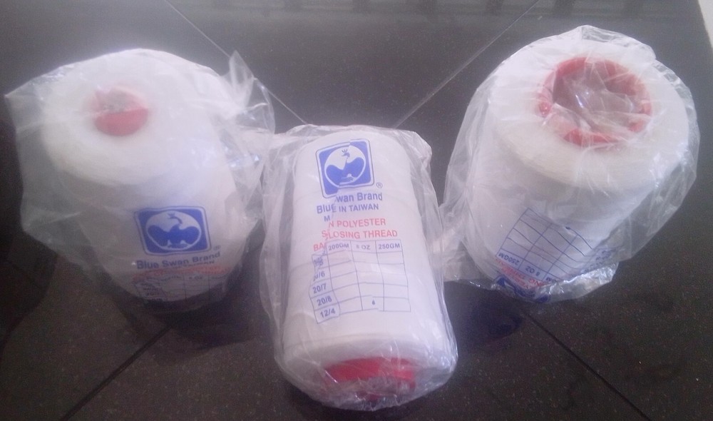 3 SPOOLS White 12/4 Polyester 200g Bag Closing Closer Sewing Machine Thread A945