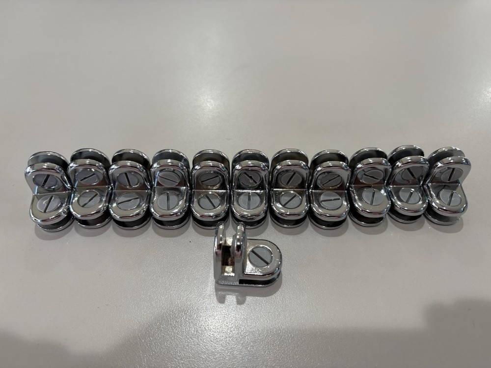 Self Connector Chrome Glass
