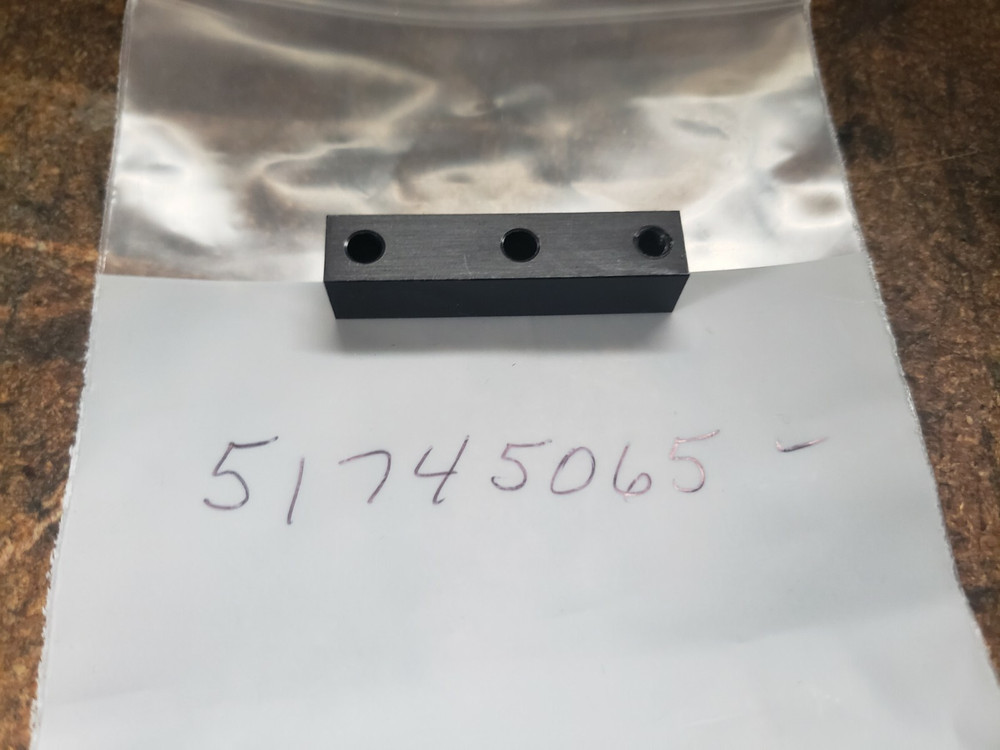 51745065 Streamfeeder Bracket