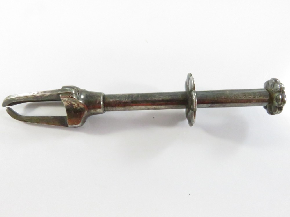 Triplex-Junior Sugar Cube Tongs Made Sweden Mechanical Silver Plate